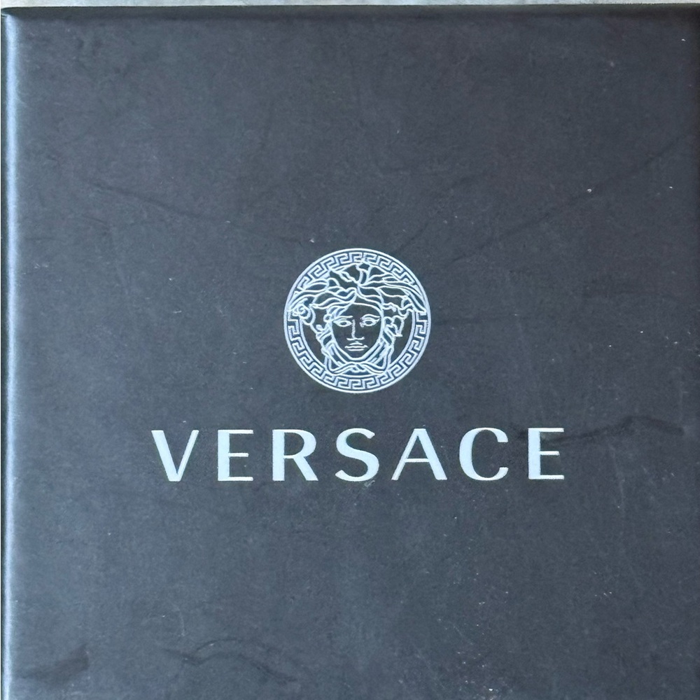 Versace Gold Medusa Logo Necklace with Versace 20 in Chain - Picture 5 of 5